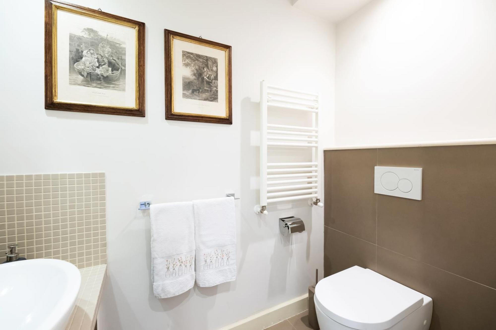 B Sicilian Charming Stay - Luxury Loft Aeroporto di Catania Fontana Rossa Esterno foto